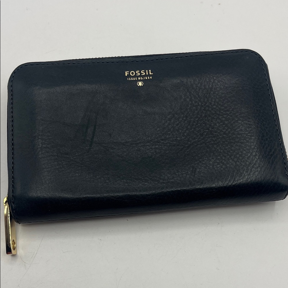 Fossil Midnight Blue Leather Wallet